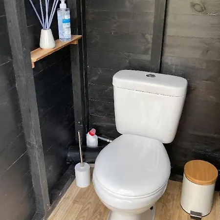 Sugi Wooden Pod Chalet