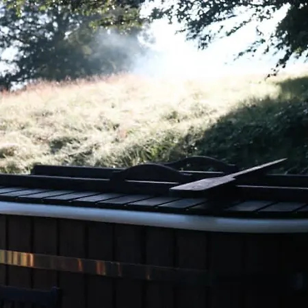 Chalet Sugi Wooden Pod