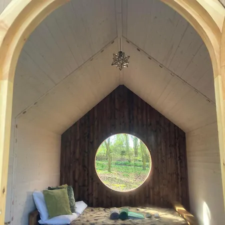Chalet Sugi Wooden Pod York