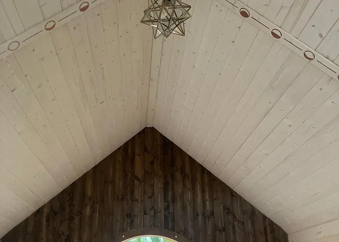 Sugi Wooden Pod 木屋